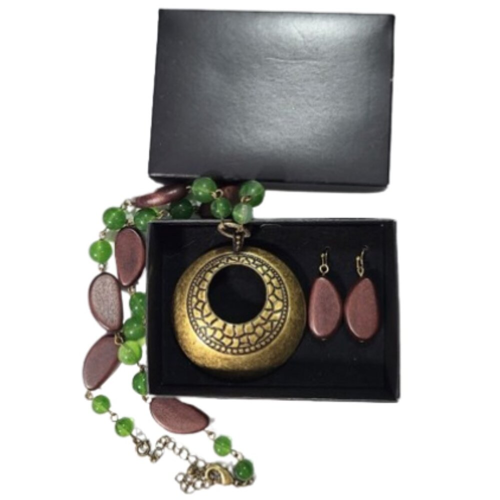 SAO Gold Tone Medallion Necklace & Earring Box Set - Green Beads & Brown Wood